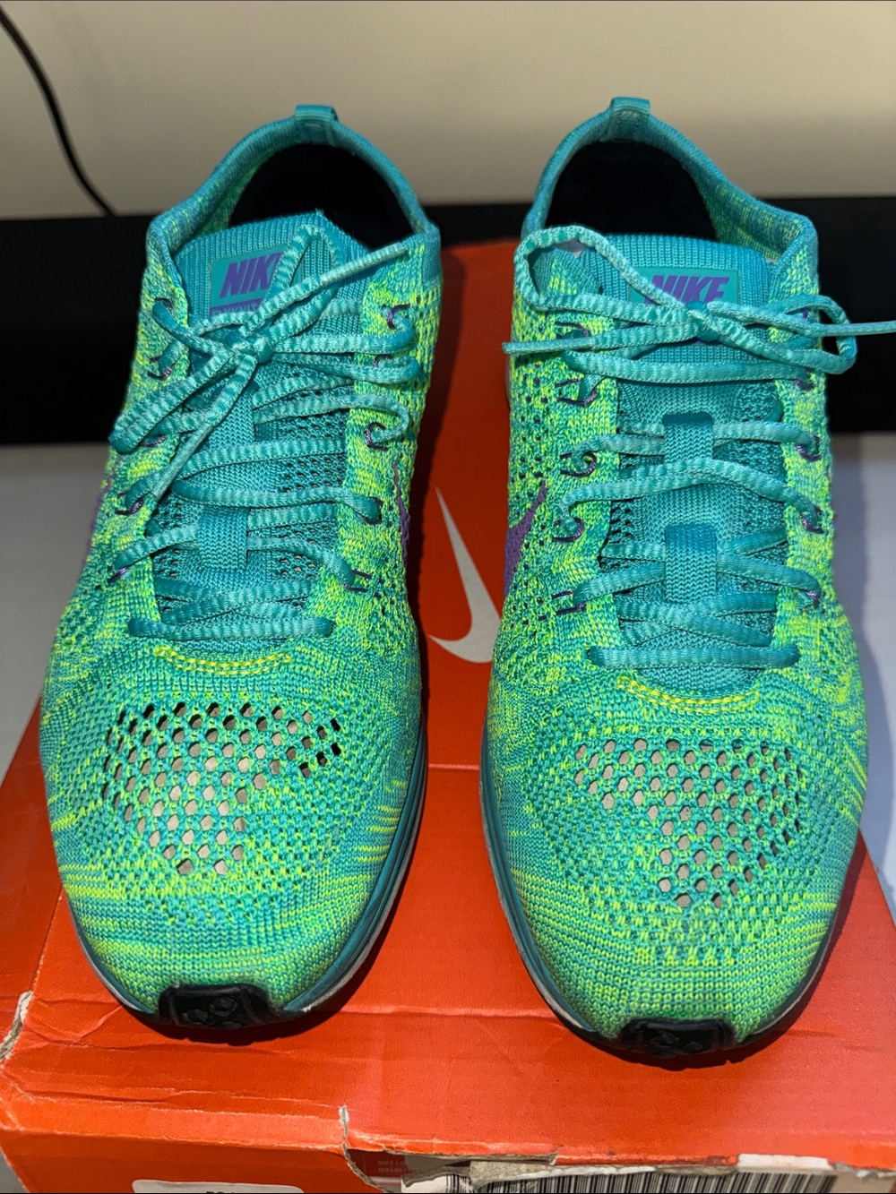 Nike Women’s Flyknit Running Shoes “Hulk”